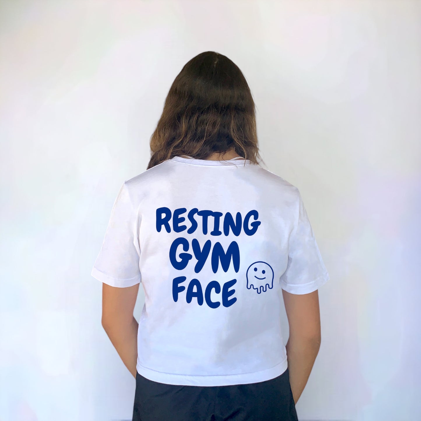THE ULTIMATE CROP T-SHIRT - GYM FACE